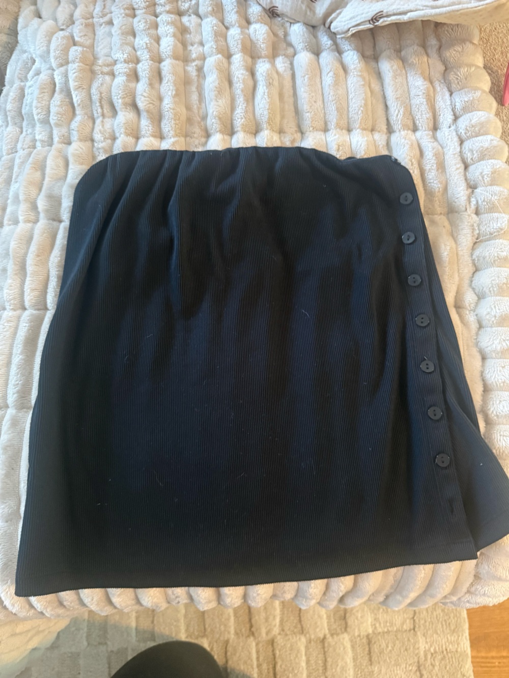 Abercrombie & Fitch Powdered Rib Side-Button Tube Top - black - Picture 3 of 6